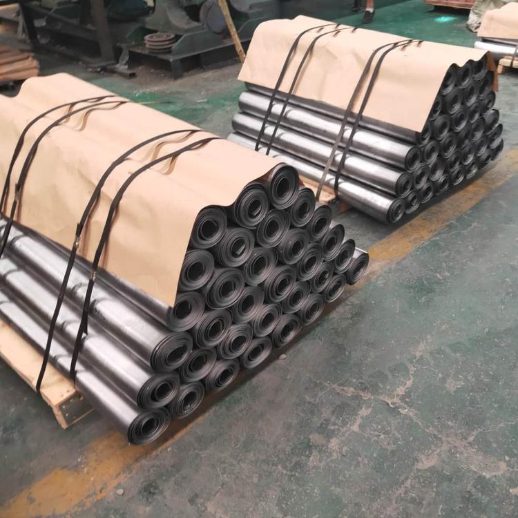 铅玻璃使用中应注意的问题